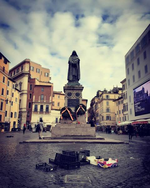 17 febbraio 1600. Il rogo di Giordano Bruno in Campo de' Fiori a Roma
