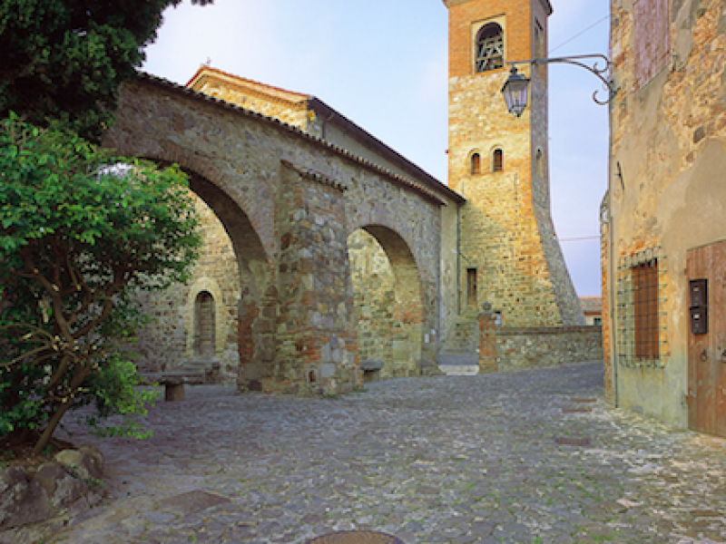 Arquà Petrarca ed il Parco Letterario Petrarca dei Colli Euganei sul podio de “Il Borgo dei Borghi