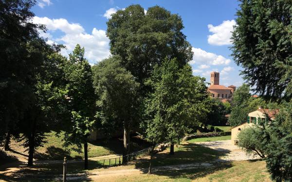 Parco: Poesia dell'Amicizia nel Parco Letterario Francesco Petrarca 