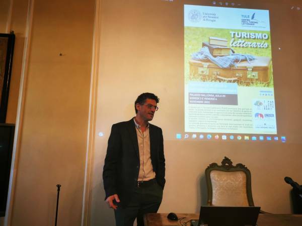 Foto  La  presentazione di Tule, il neonato Centro per il Turismo Letterario a Perugia 1