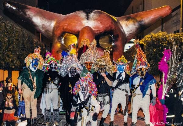 Foto Carnevale di Aliano 2024. Le maschere cornute nei luoghi di Carlo Levi. 3