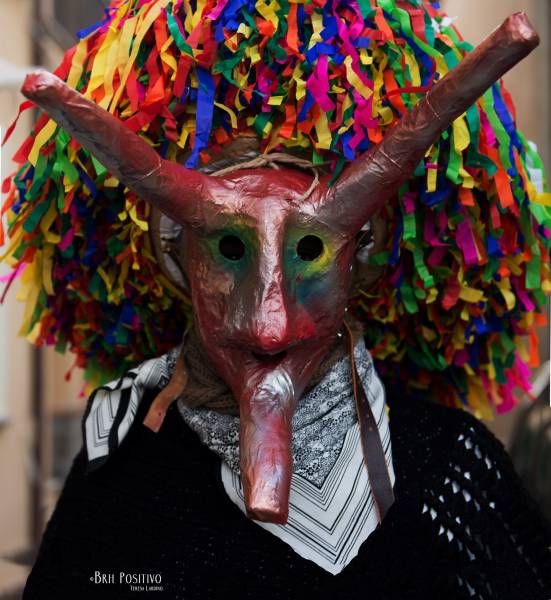 Foto Carnevale di Aliano 2024. Le maschere cornute nei luoghi di Carlo Levi. 9